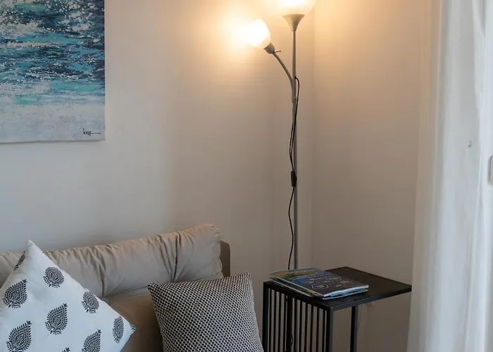 Zora Apartman Dobropoljana