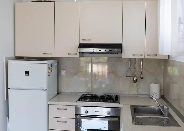 Zora Apartament Dobropoljana