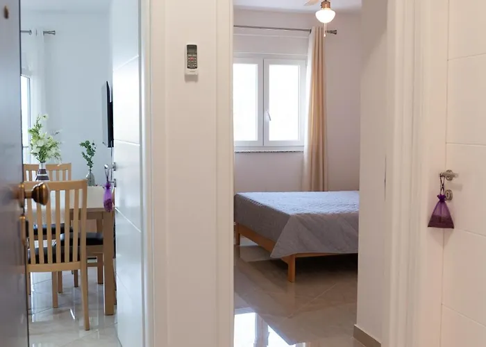 Zora Apartmán Dobropoljana